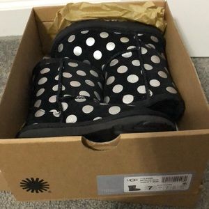 Brand new toddler size 7 UGGS